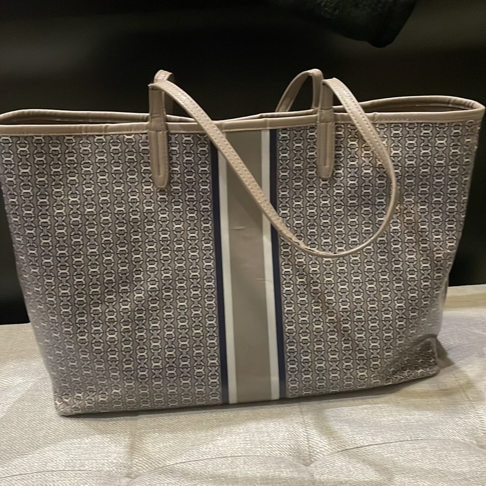 Tory Burch bag - Picture 3 of 7